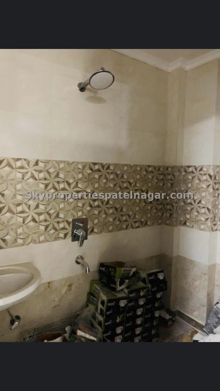 Single Room At Karol Bagh Delhi