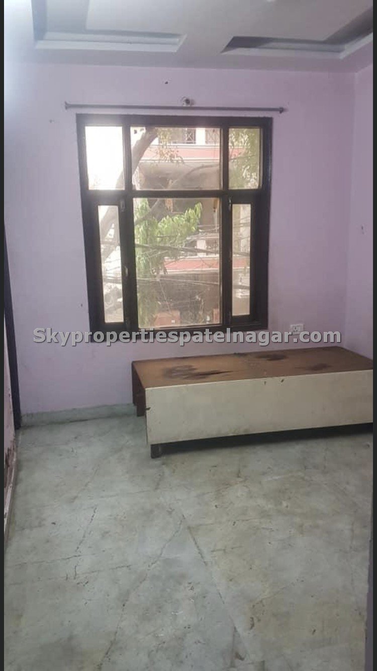 Pg Near Patel Nagar South Delhi