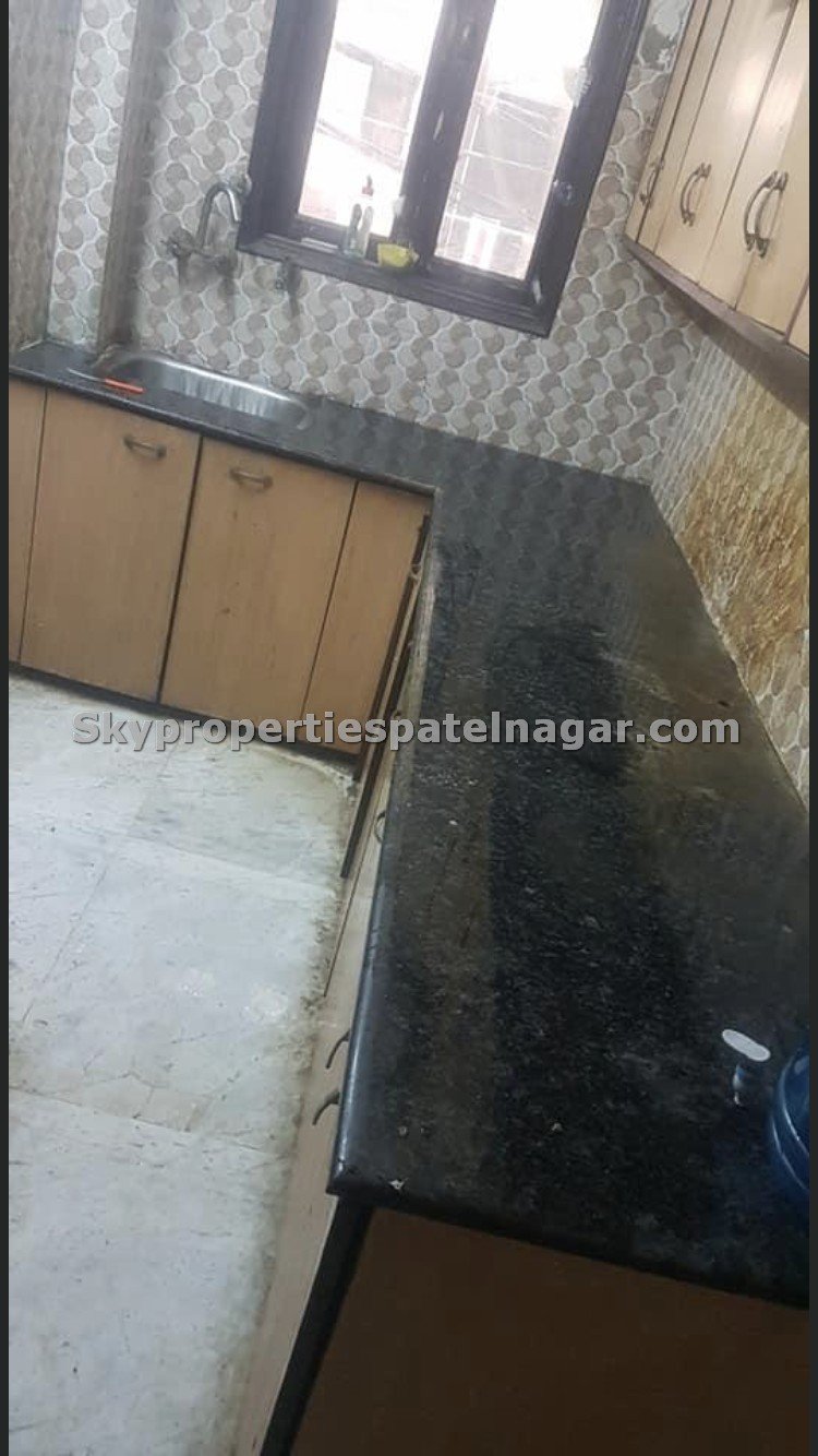 Pg Near Patel Nagar South Delhi