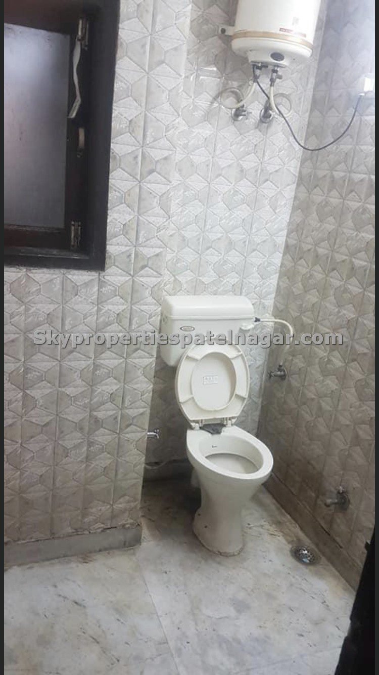 Pg Near Patel Nagar South Delhi