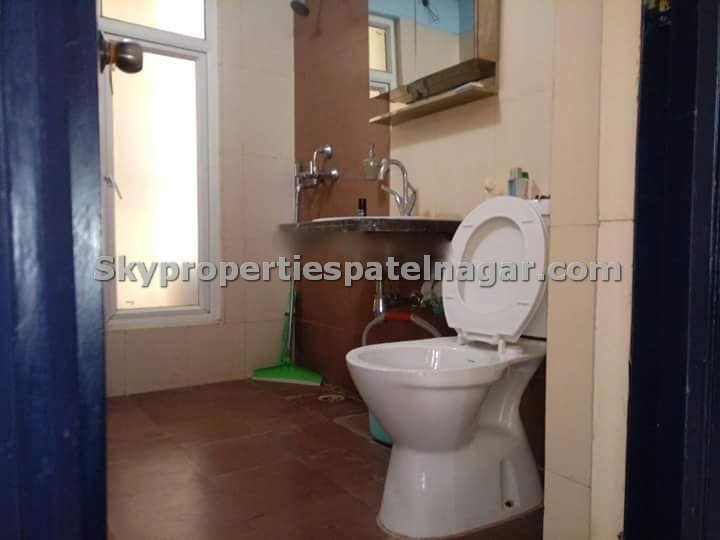 2 Bhk Near Maluka IAS Delhi