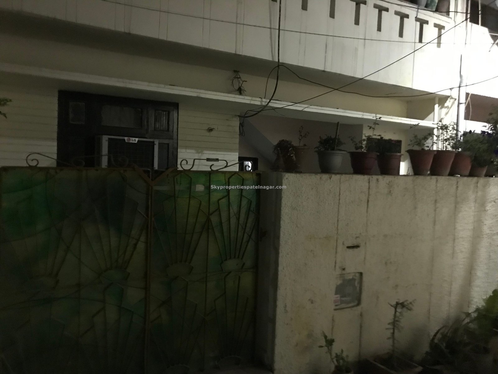 Girls Pg For UPSC Aspirant In Karol Bagh