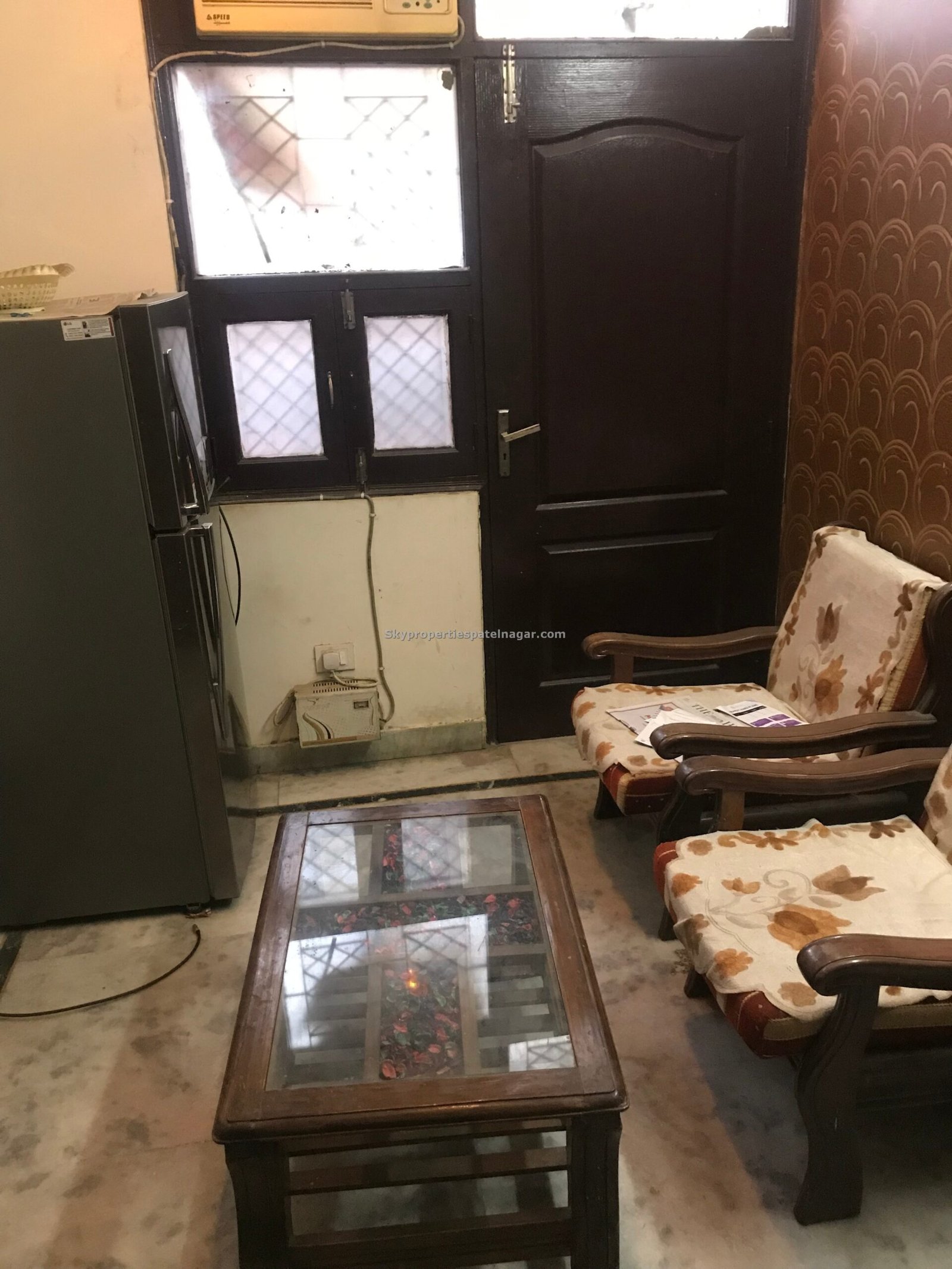 2 Bhk Near West Patel Nagar