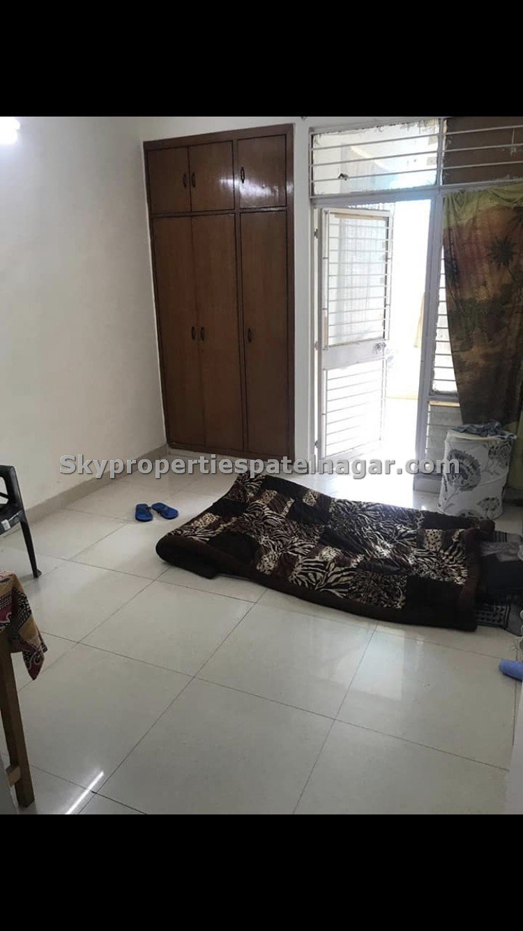 2 Bhk Near West Patel Nagar