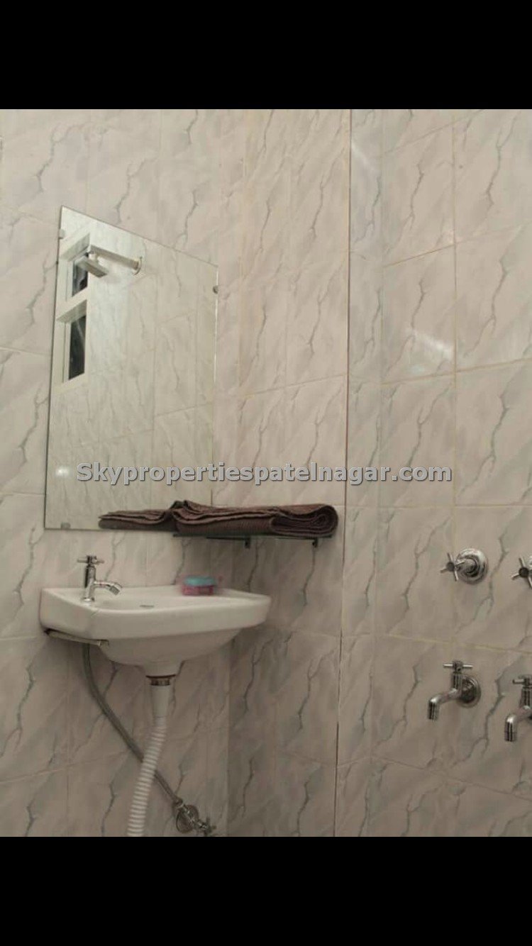 1 Bhk Near First IAS Institute Delhi