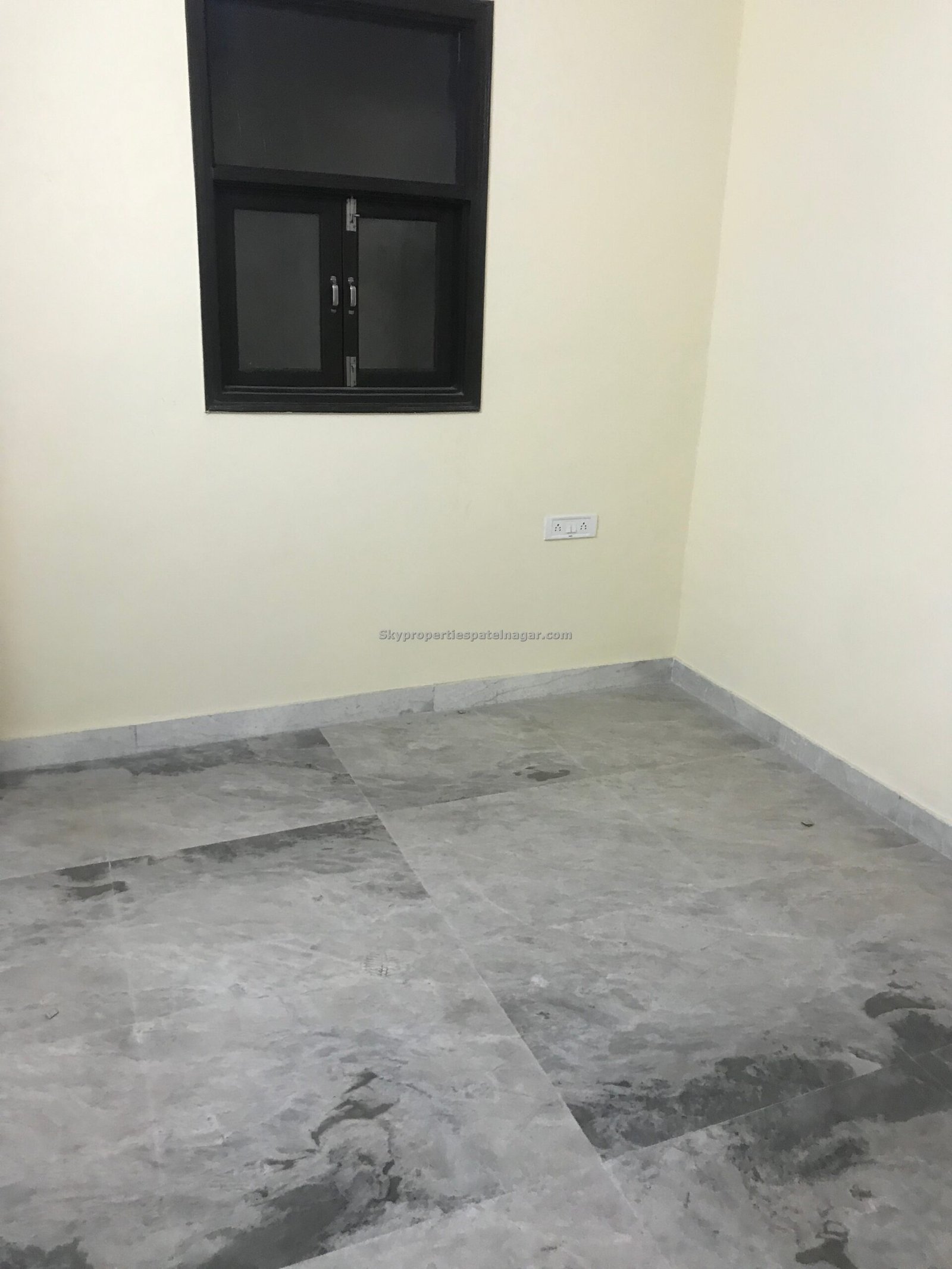 Pg For Boys In Karol Bagh