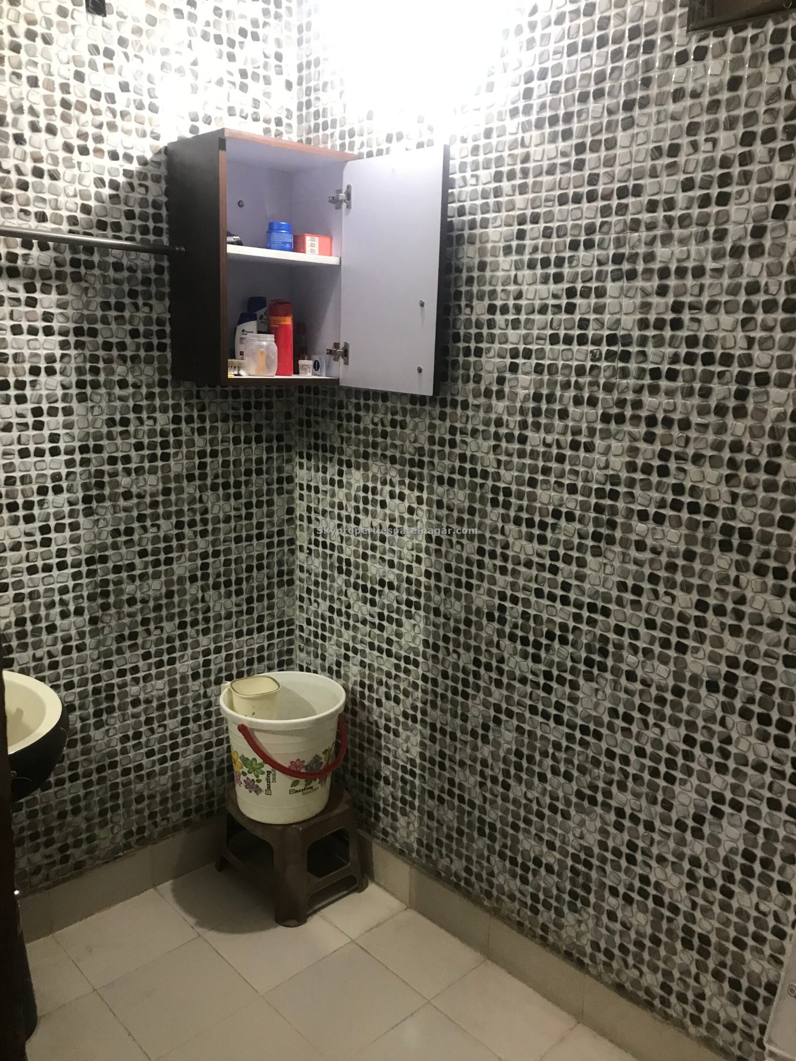 2 Bhk In Patel Nagar South Delhi