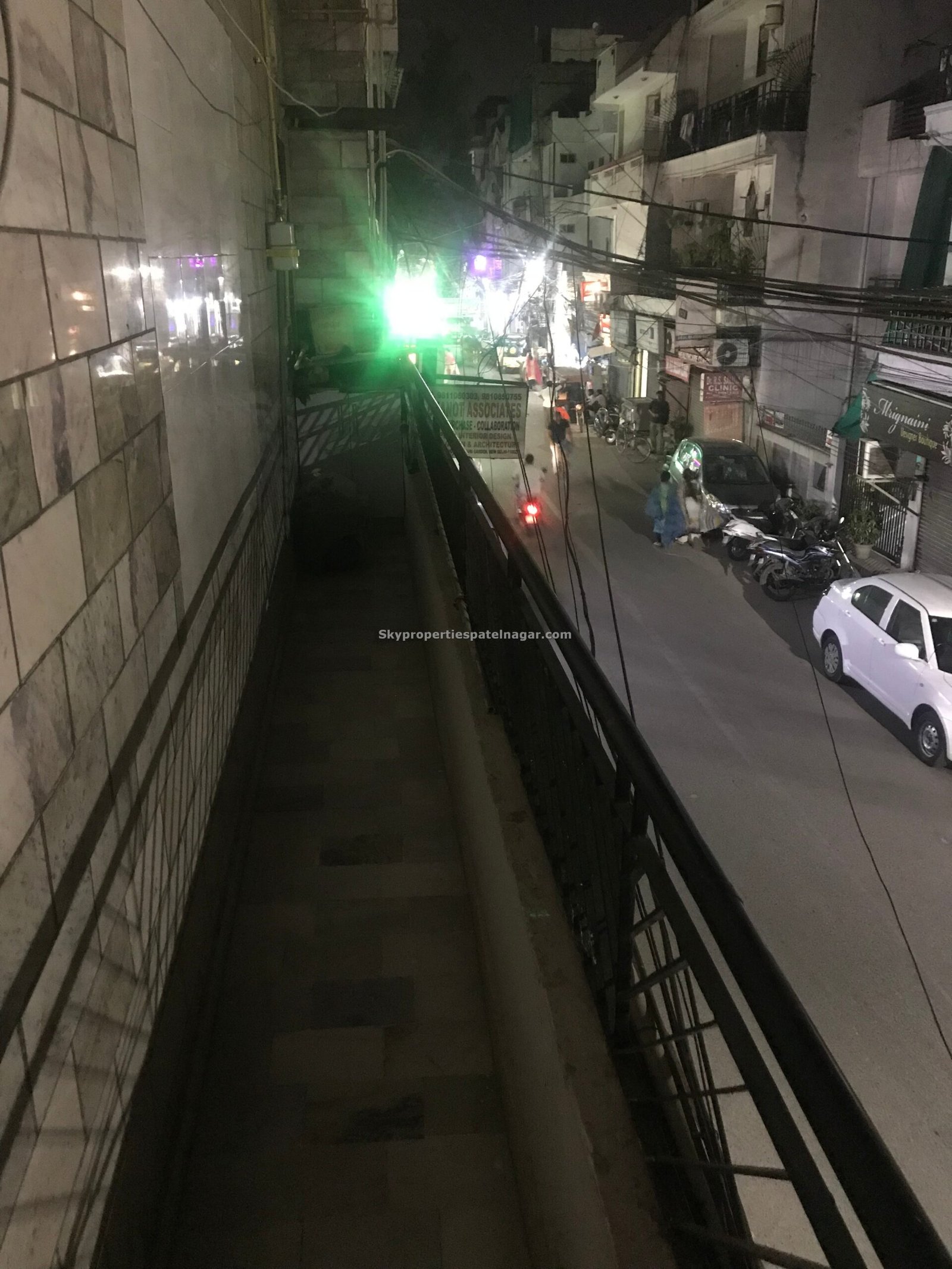 2 Bhk In Patel Nagar South Delhi