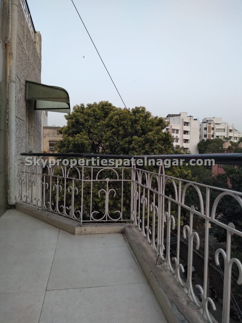 1 Rk In Patel Nagar West Delhi