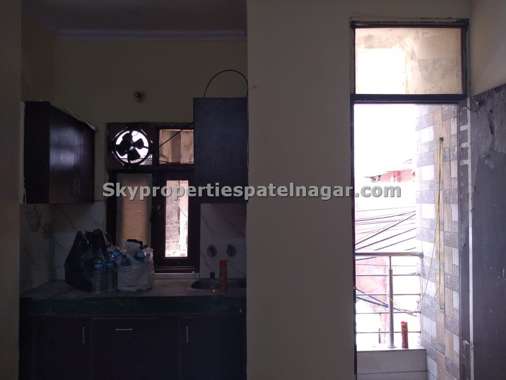 1 Rk In Patel Nagar East Delhi