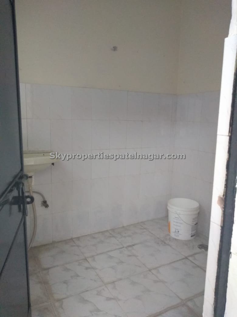 Single Room Near PLUTUS IAS Karol Bagh Delhi