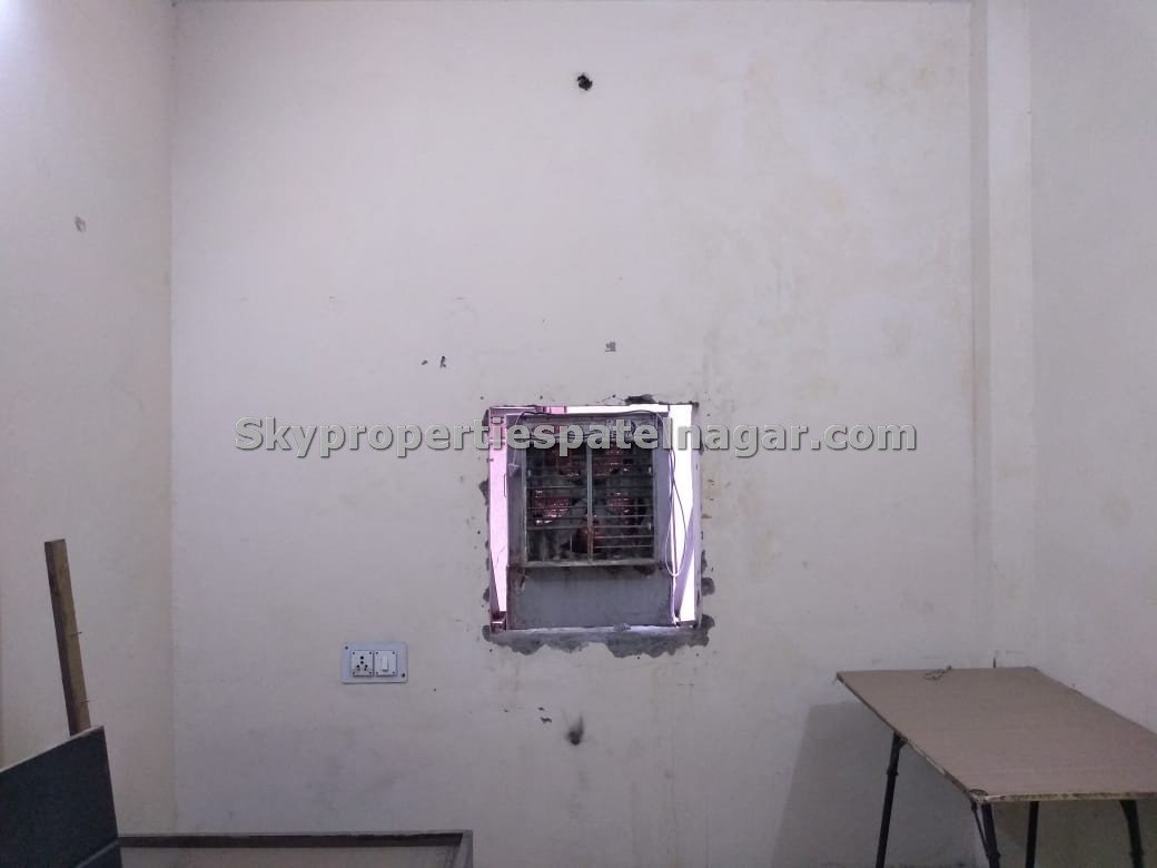 1 Bhk Near Karol Bagh Market Delhi