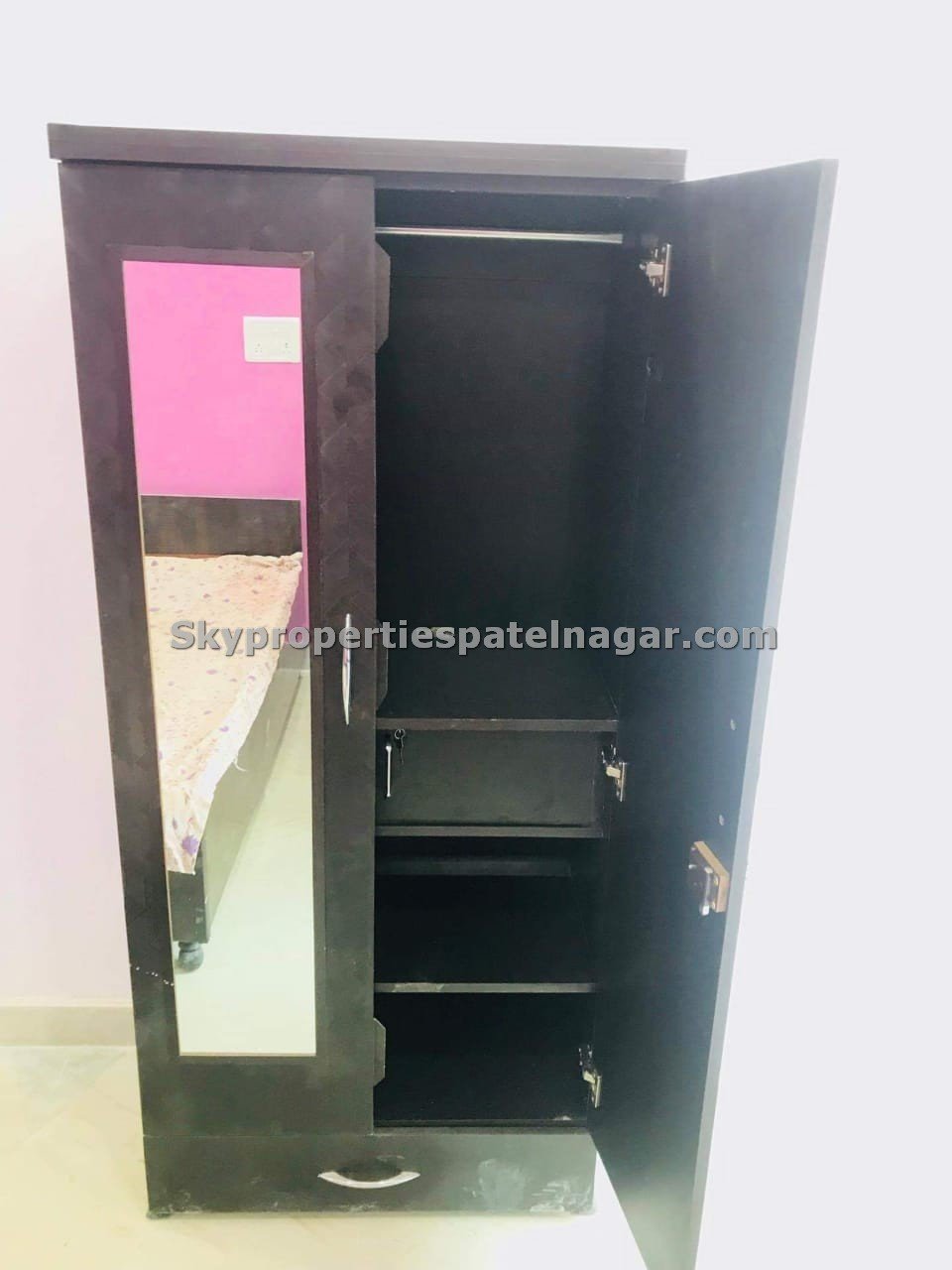 1 Bhk Near Karol Bagh Market Delhi