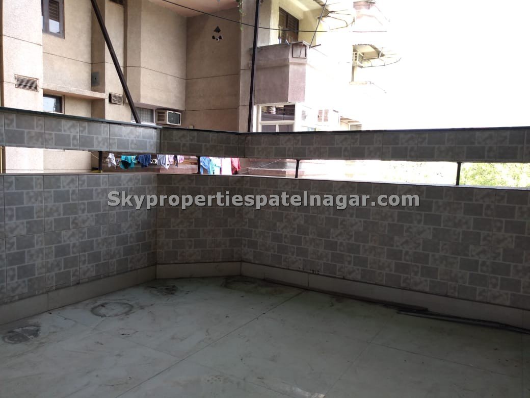 Pg Near South Patel Nagar