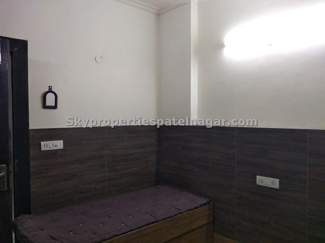 Pg Near South Patel Nagar