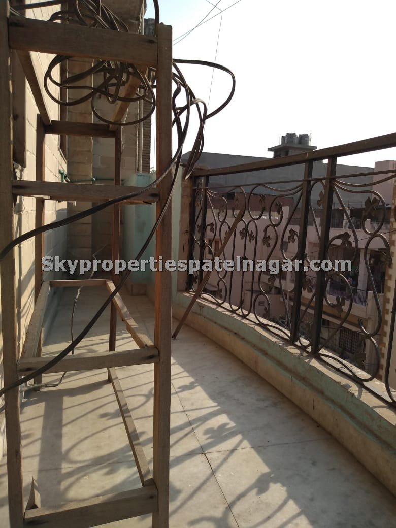 Single Room Flats & Apartments for Rent in Karol Bagh Delhi