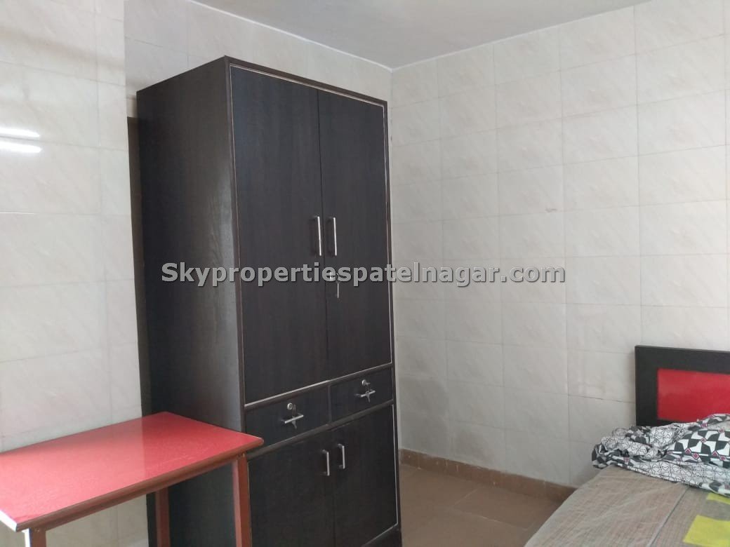 Single Room At OLD Rajender Nagar Delhi