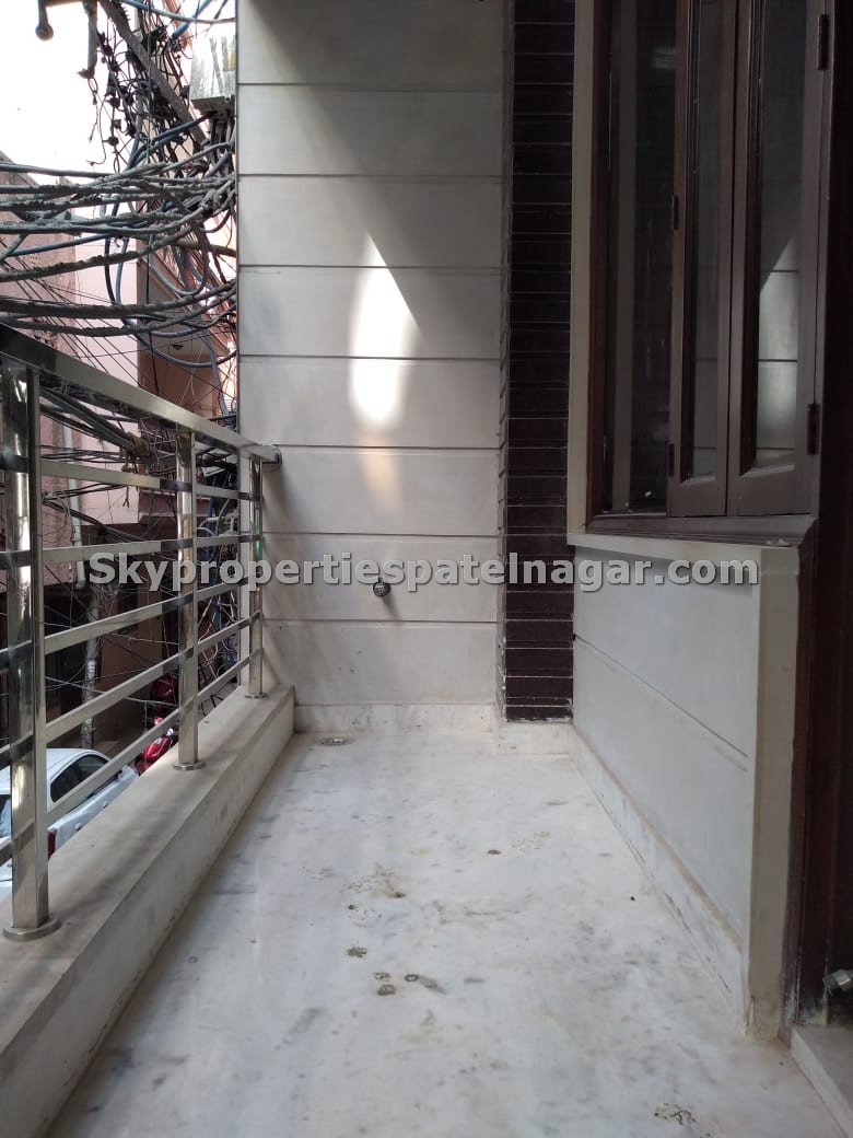 Single Room Near Patel Nagar East Delhi