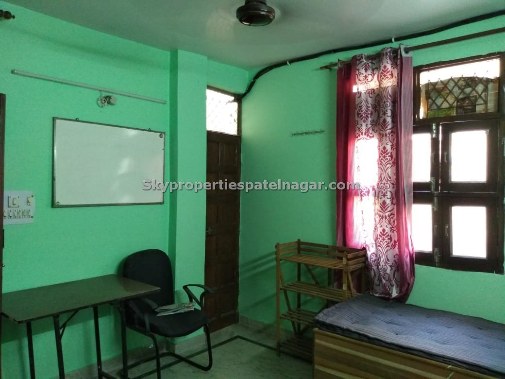 2 Bhk Near JV's IAS Delhi