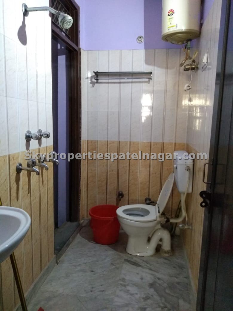 Pg Near Patel Nagar West Delhi