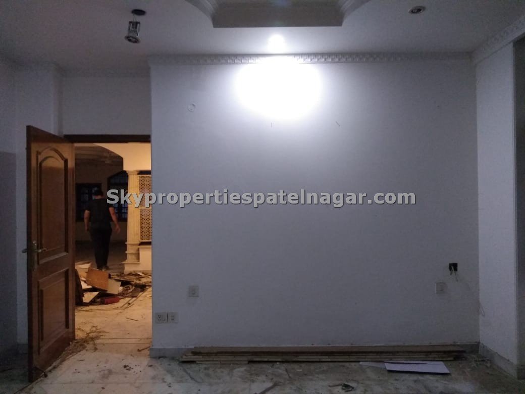 1 RK Flats & Apartments for Rent in Karol Bagh Delhi