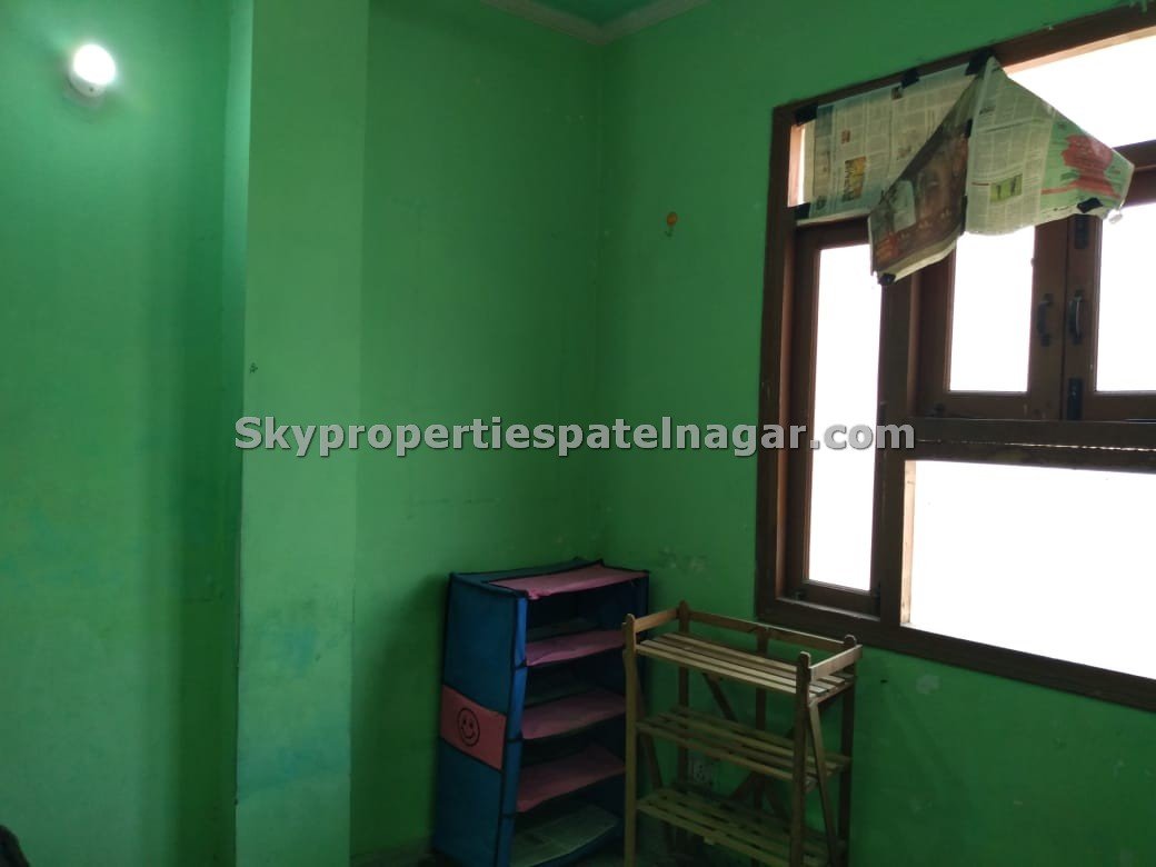 Pg Near Patel Nagar Metro Station Delhi