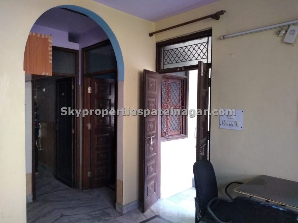 Pg Near SRIRAMs IAS Delhi