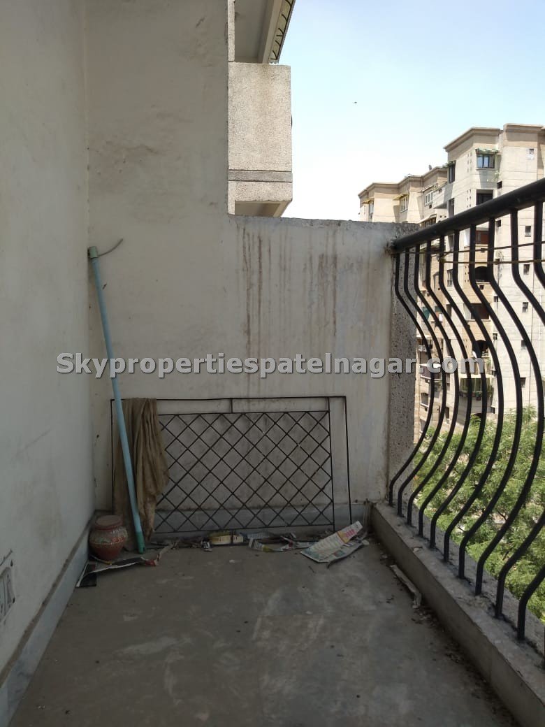 Single Room Near East Patel Nagar