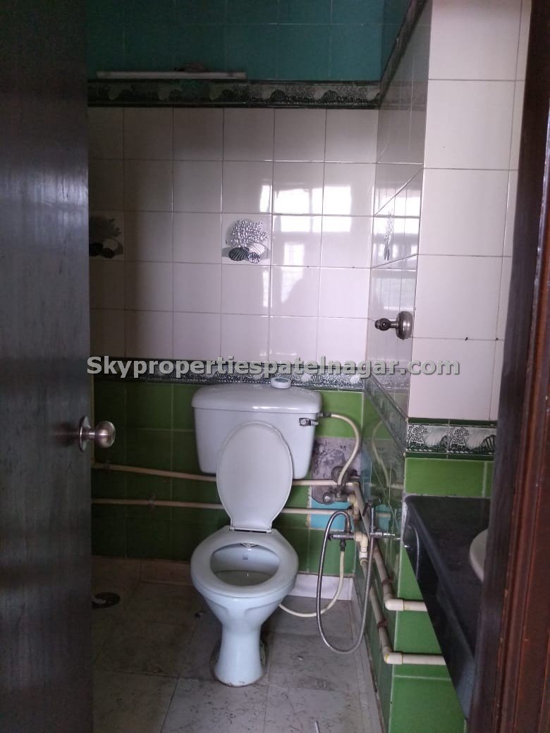 Pg Near Maluka IAS Delhi