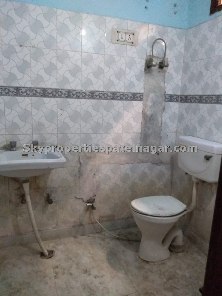 1 Rk Near Patel Nagar South Delhi