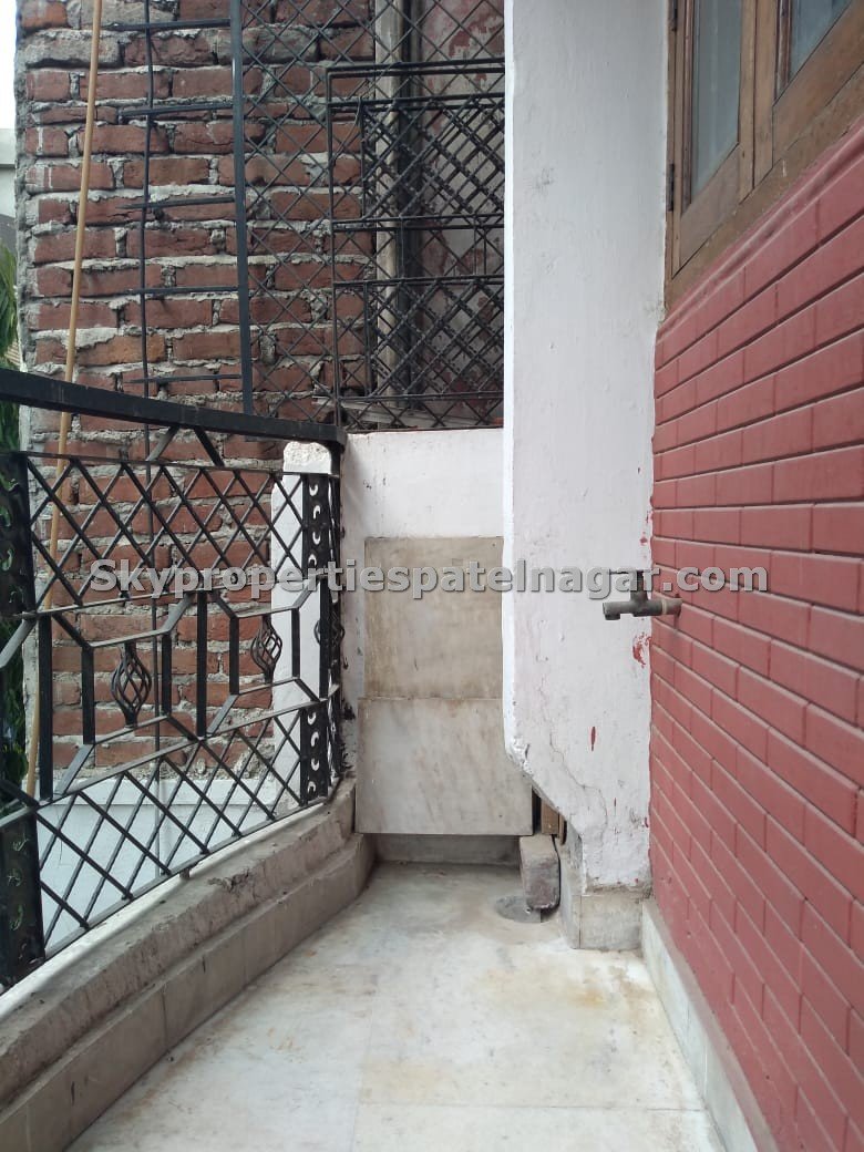 Single Room Near SHRI RAM IAS Delhi