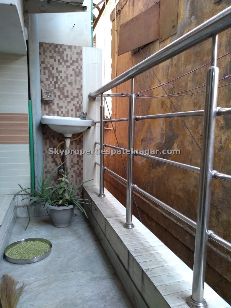 Pg Near Civil IAS Delhi