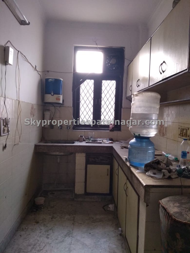 Rooms In Shadipur Delhi