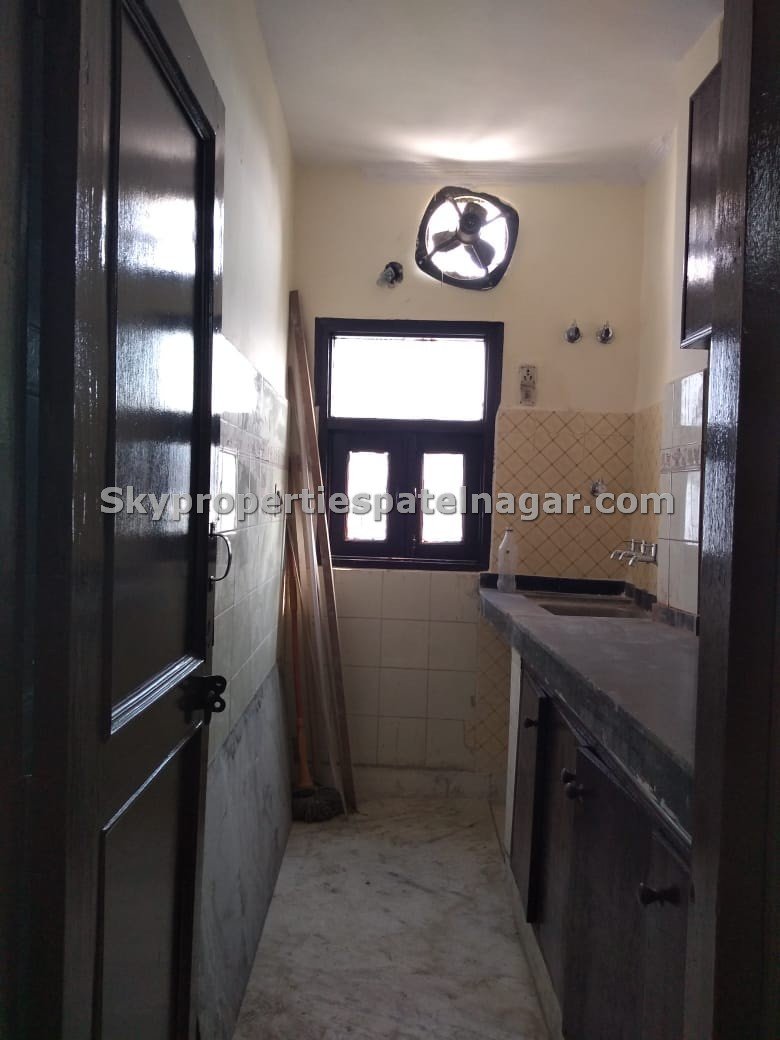 1 RK In Sant Nagar Delhi