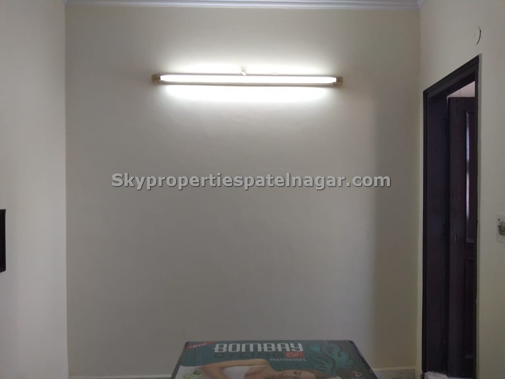 Single Room Near Himanshu Art Institute Delhi