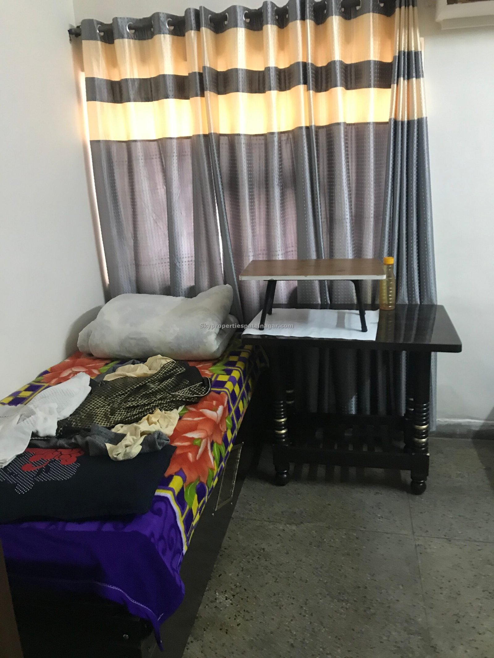 2 Bhk Near Next IAS Delhi