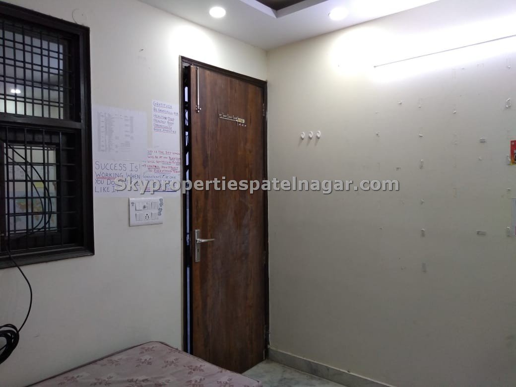 1 RK In Joshi Road karol Bagh Delhi