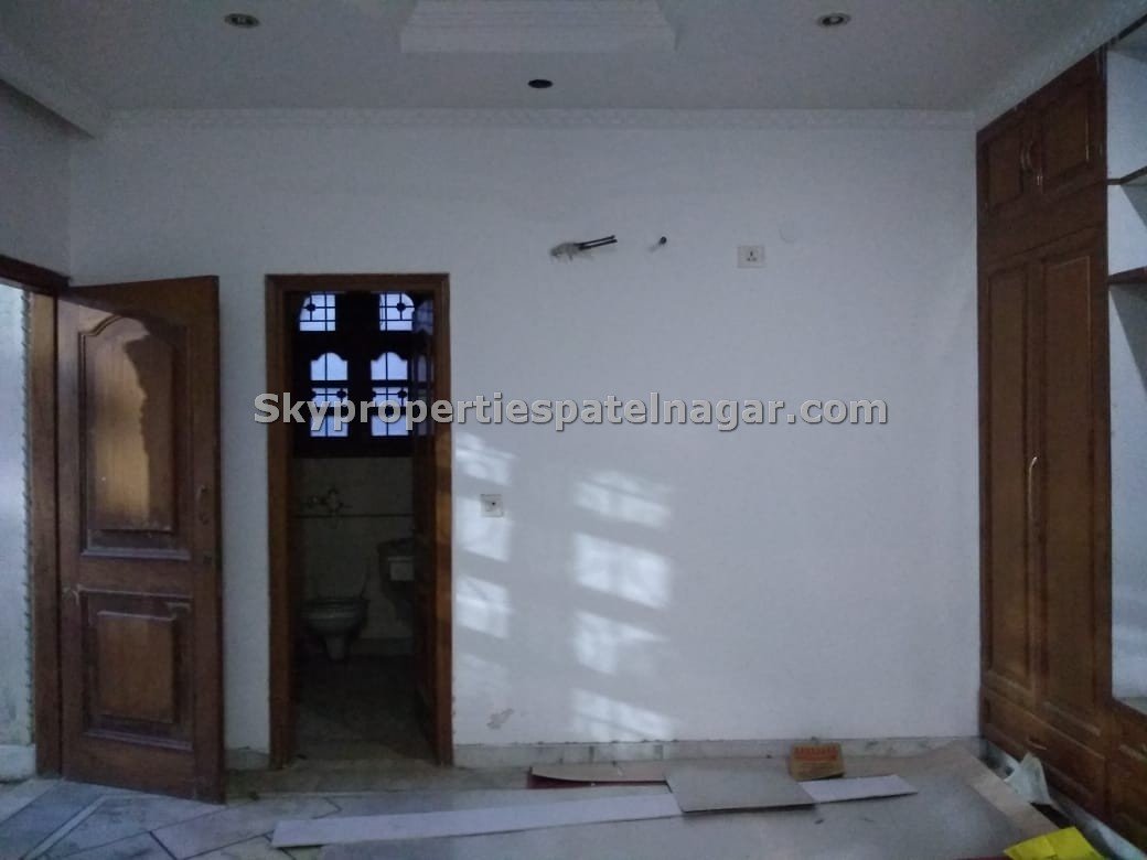 2 Bhk Near Mandir Wali Gali Shadipur Delhi