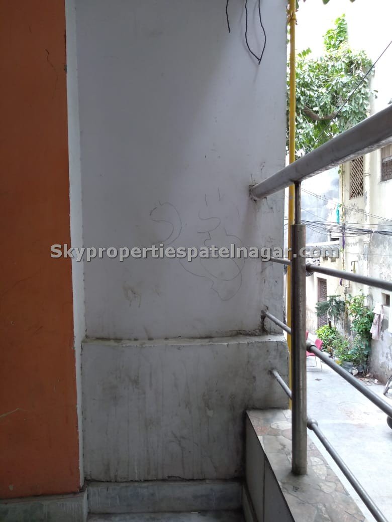 Single Room Near Block 29 West Patel Nagar Delhi