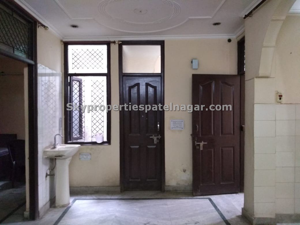 1 Bhk In Hanuman Chowk Delhi