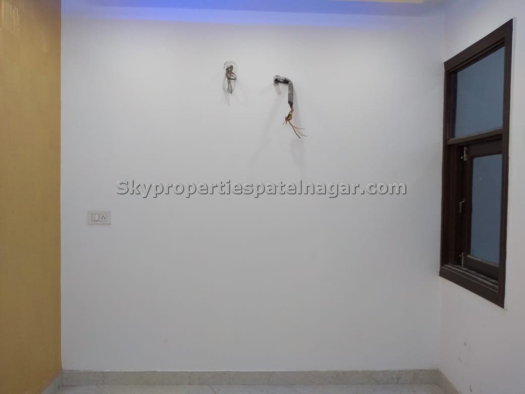 Pg In Hanuman Chowk Delhi