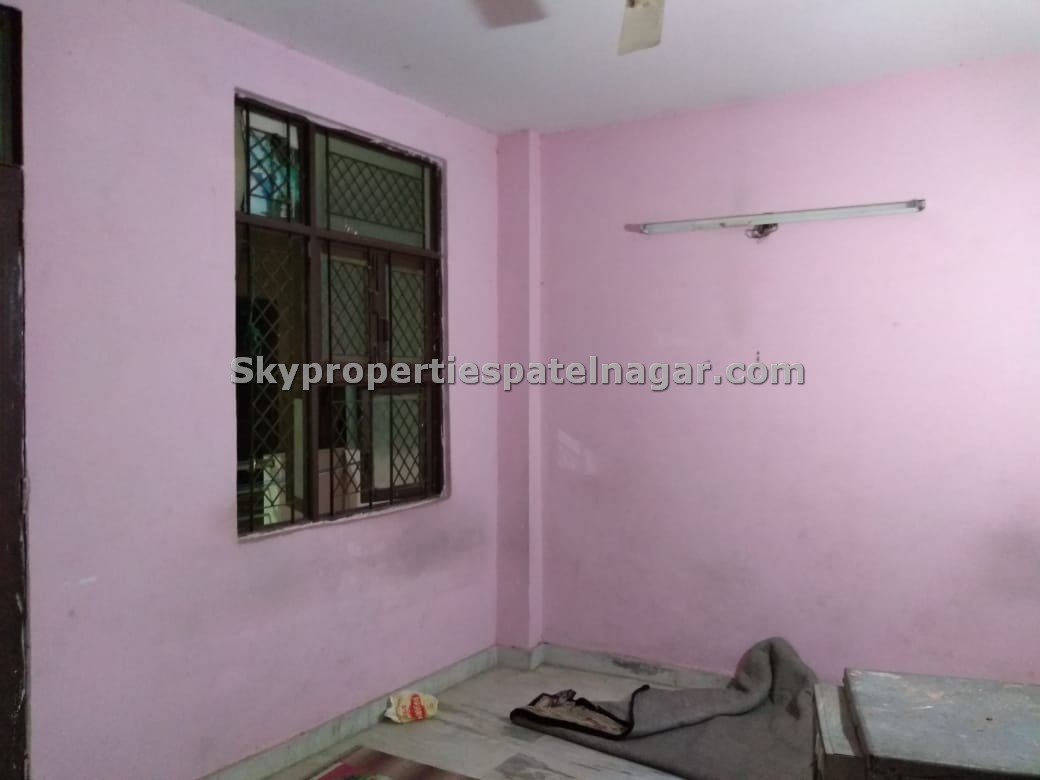 Single Room Near SHILPA BHARTI Delhi