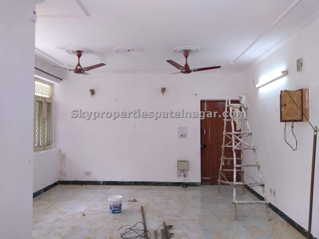 Single Room Near SHILPA BHARTI Delhi