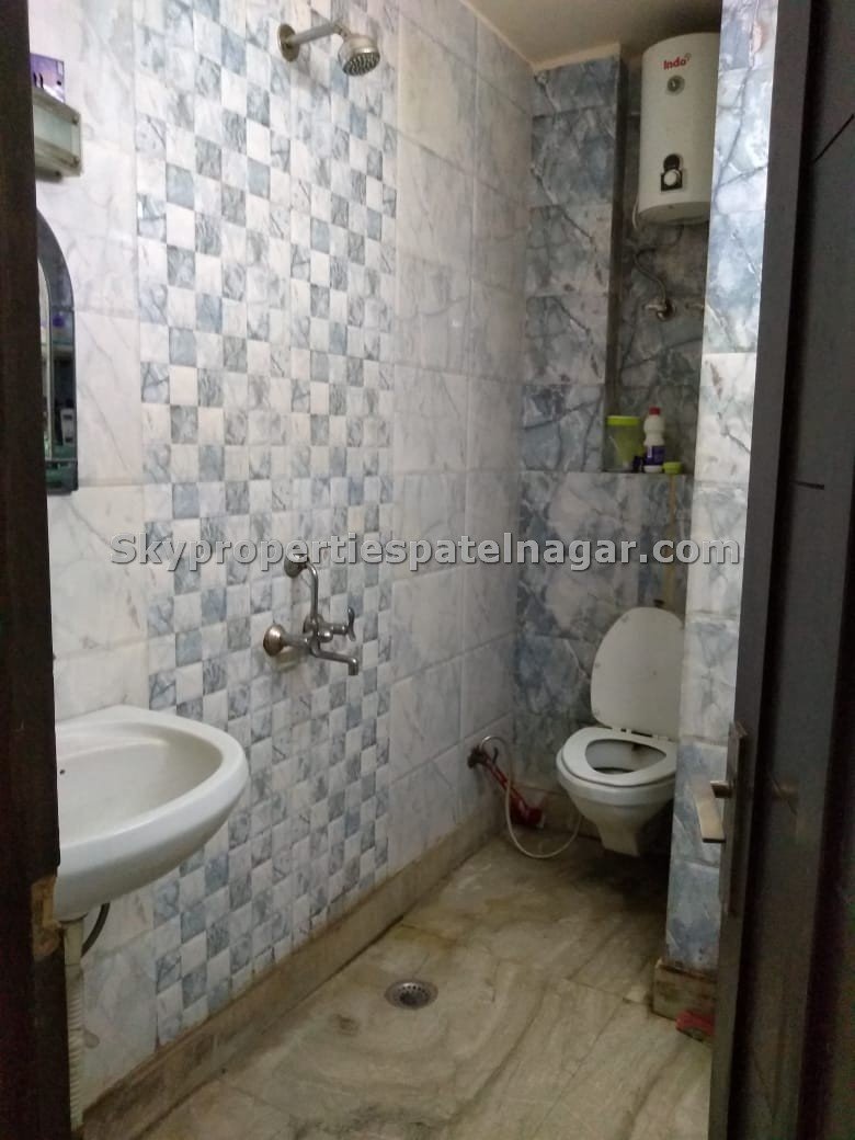 Single Room Near SHILPA BHARTI Delhi