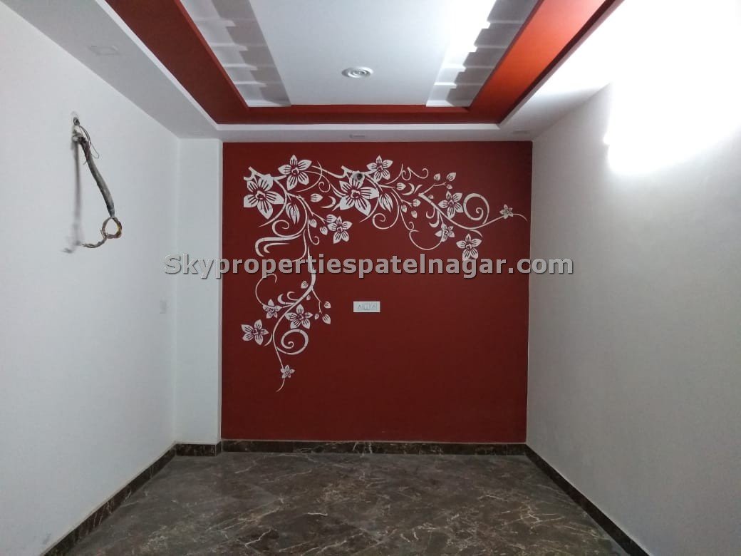 2 Bhk In Hanuman Chowk Delhi