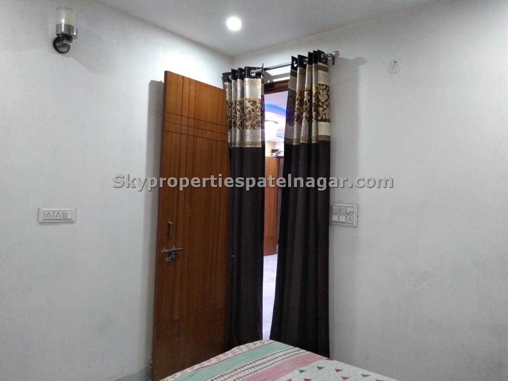 2 Bhk Near Janki Devi Memorial College Delhi