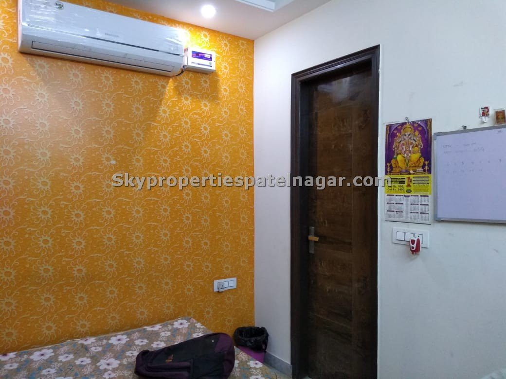 2 Bhk Near Janki Devi Memorial College Delhi