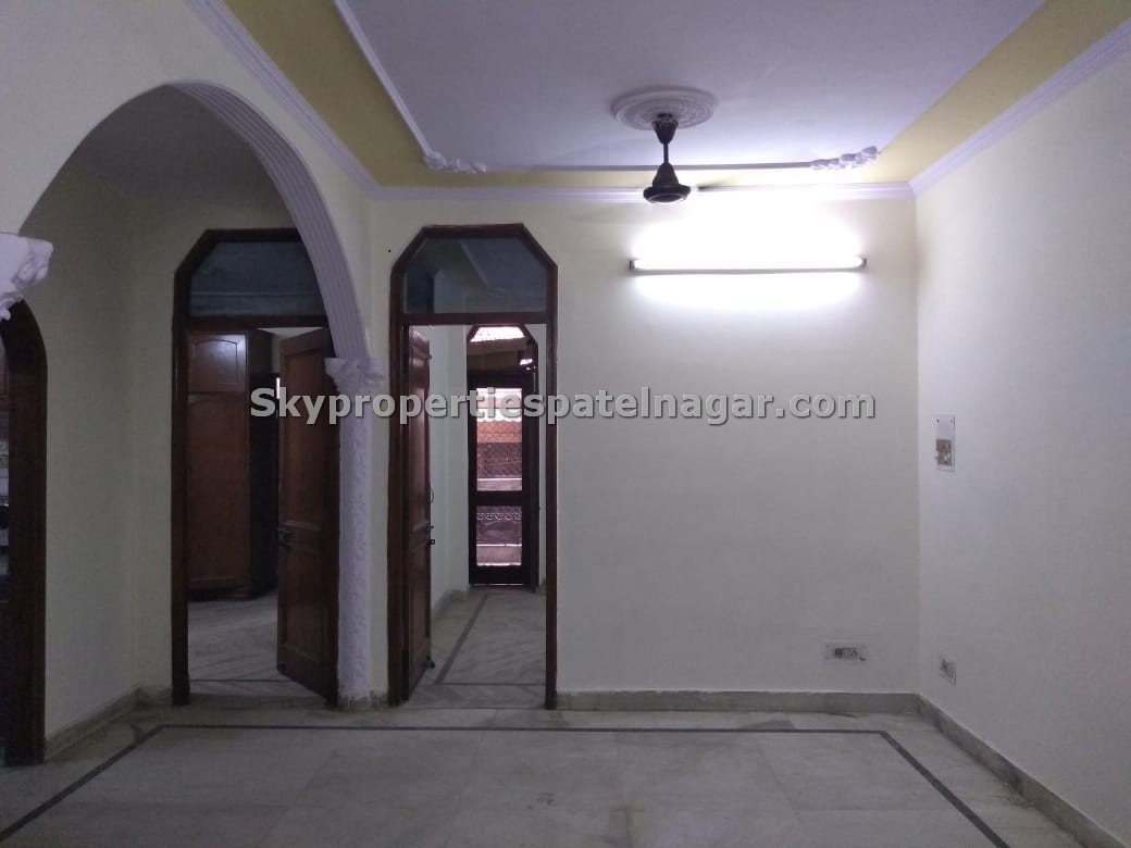 2 Bhk Near SHILPA BHARTI Delhi
