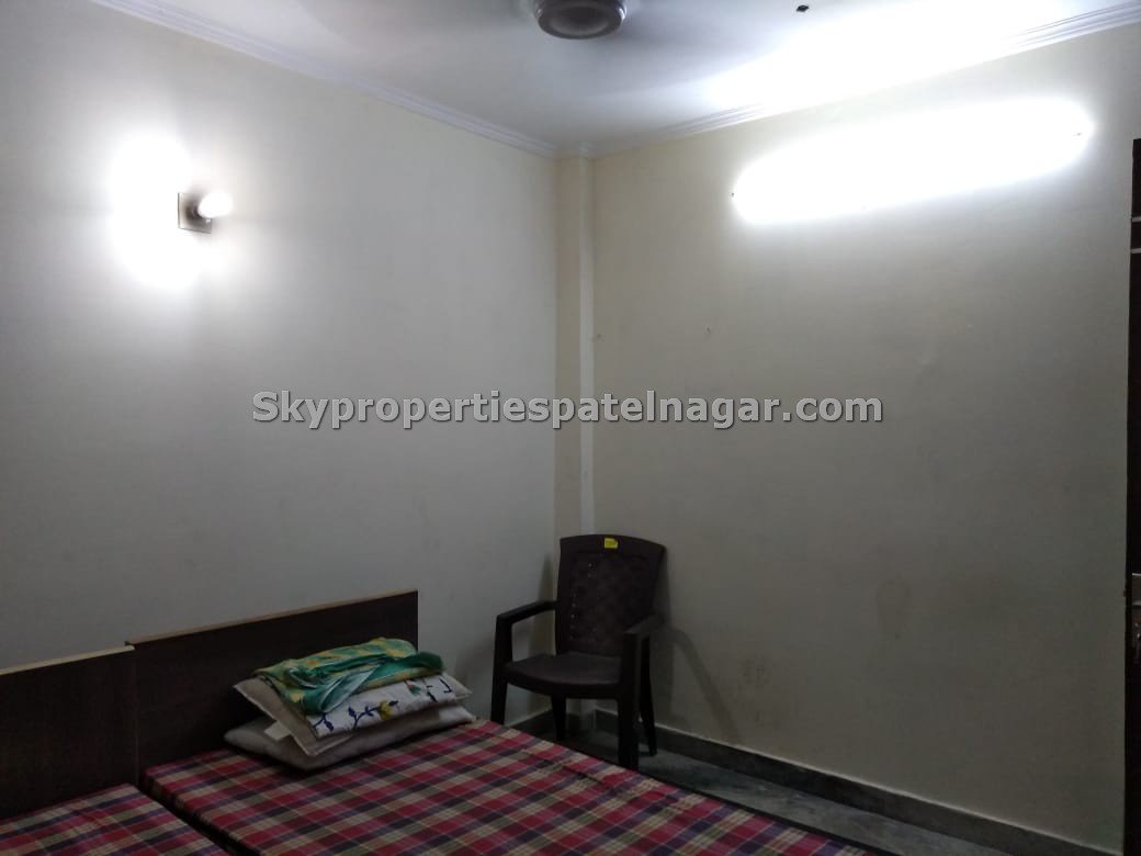 2 Bhk Near Himanshu Art Institute Delhi
