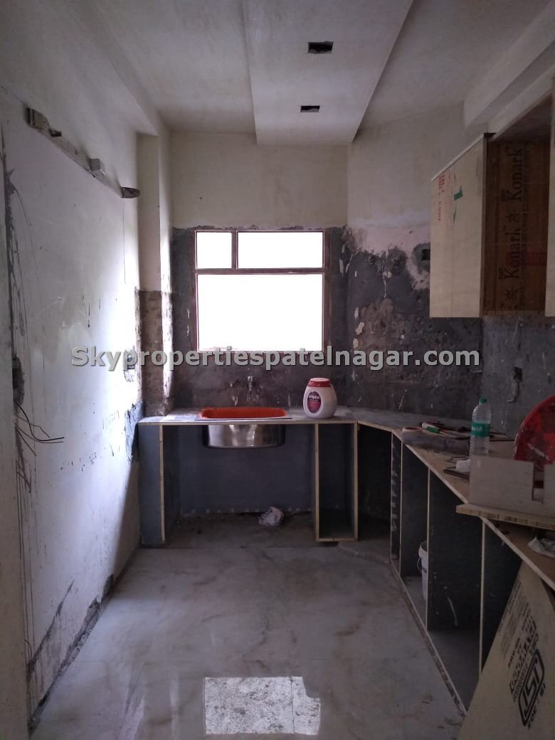 2 Bhk Near Himanshu Art Institute Delhi